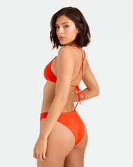 Women's Simply Seamless Twist Bralette