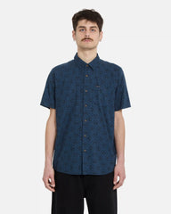 Men's Scaler Stone Woven Short Sleeve Shirt